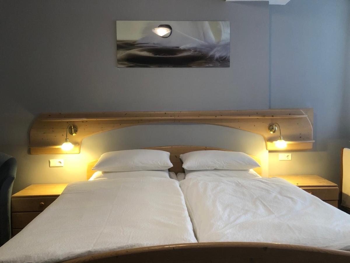 Hotel Hellweger 캄포투레스 외부 사진