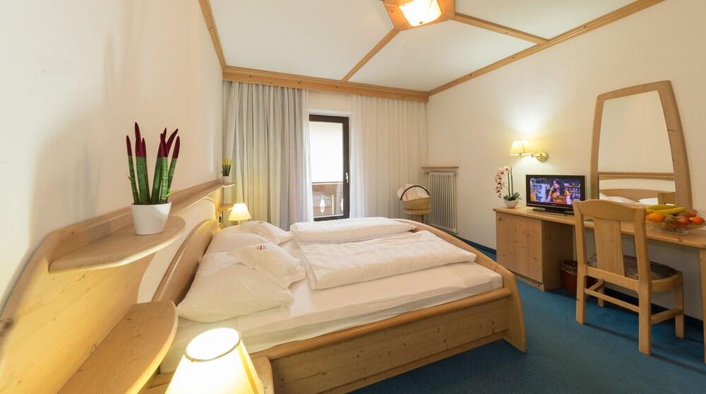 Hotel Hellweger 캄포투레스 외부 사진